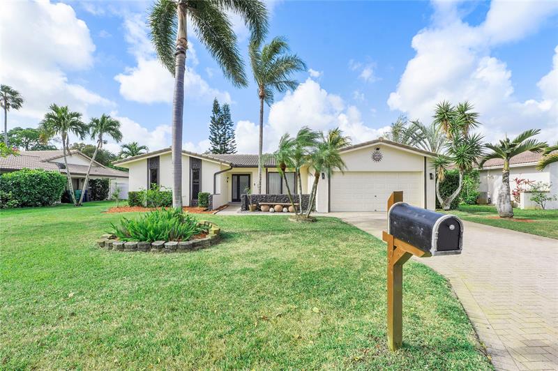 Image 37 of 38 For 1024 83rd Dr