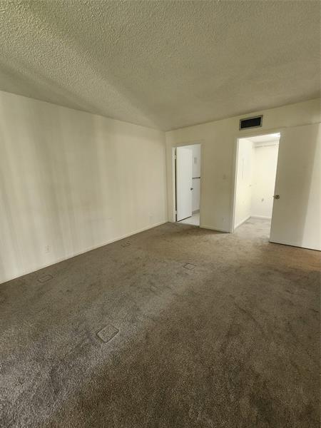 Image 24 of 47 For 3341 47th Ter  211