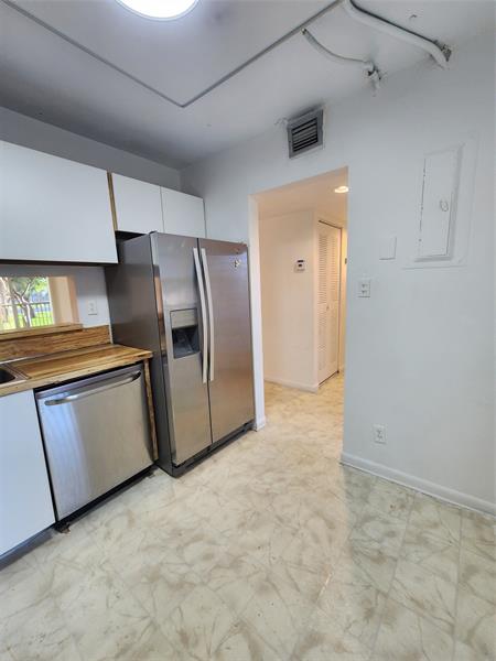 Image 37 of 47 For 3341 47th Ter  211
