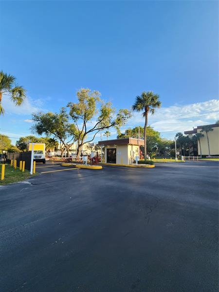 Image 46 of 47 For 3341 47th Ter  211