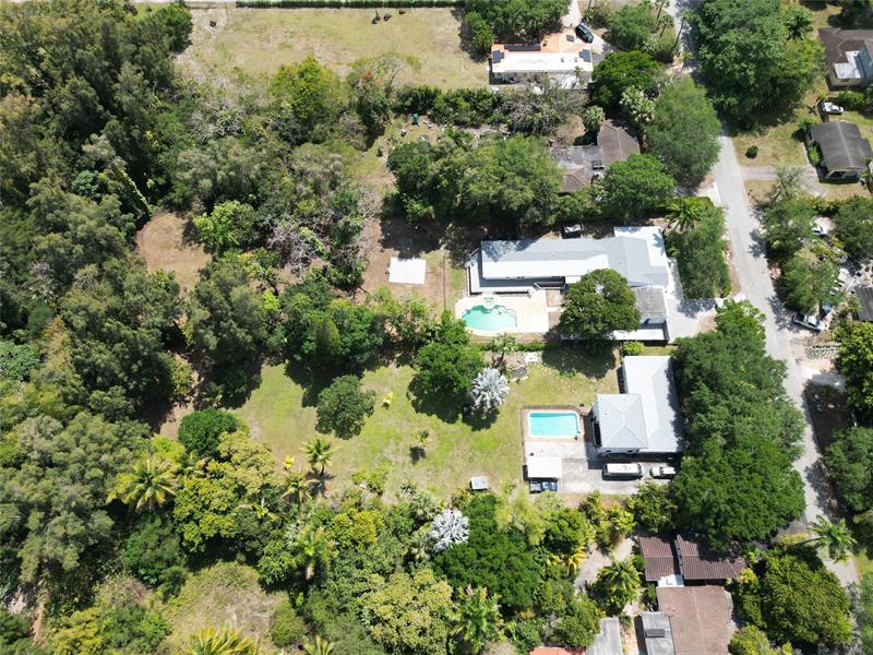 Image 30 of 33 For 216 Bayberry Dr