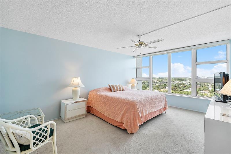 Image 10 of 24 For 1620 Ocean Blvd  15j