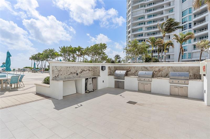 Image 20 of 24 For 1620 Ocean Blvd  15j