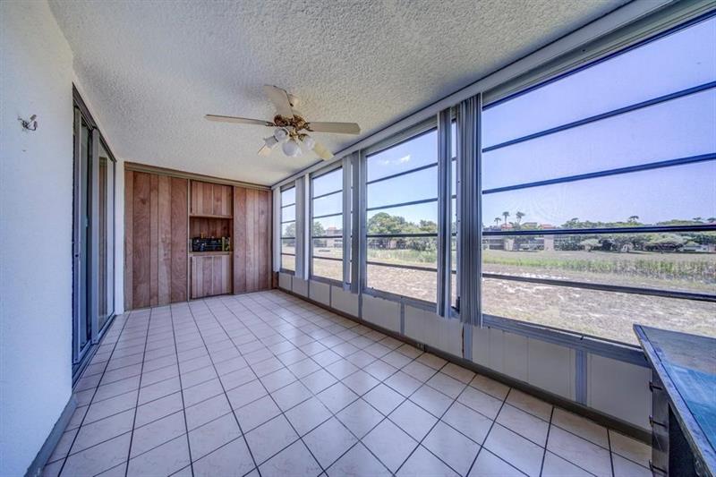 Image 16 of 19 For 370 76th Ave  202