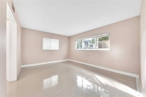 Image 24 of 44 For 7897 Golf Circle Dr  112