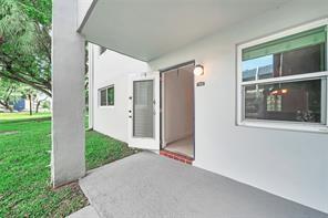 Image 4 of 44 For 7897 Golf Circle Dr  112