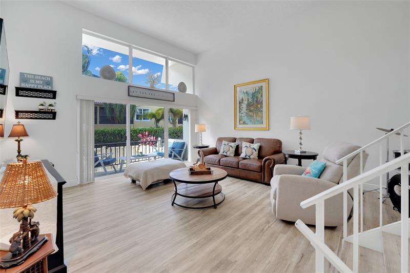 Image 3 of 86 For 5555 Ocean Blvd  62