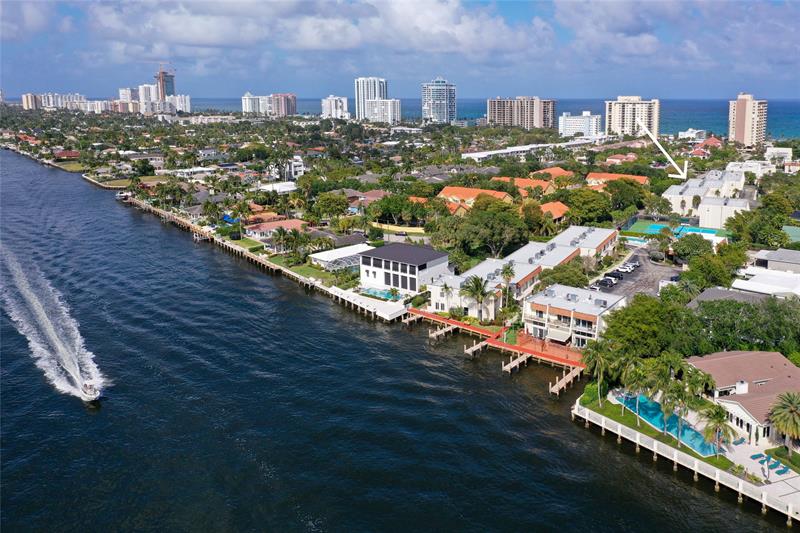Image 75 of 86 For 5555 Ocean Blvd  62
