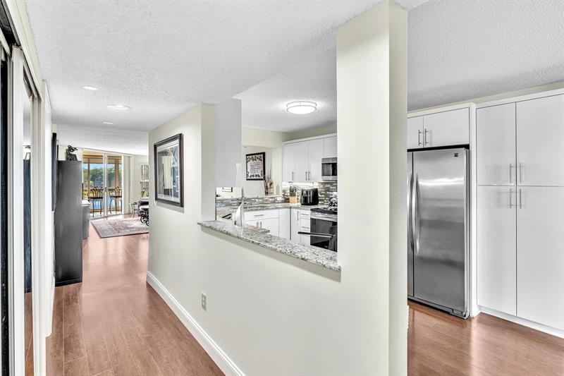 Image 12 of 68 For 7767 Granville Dr  310