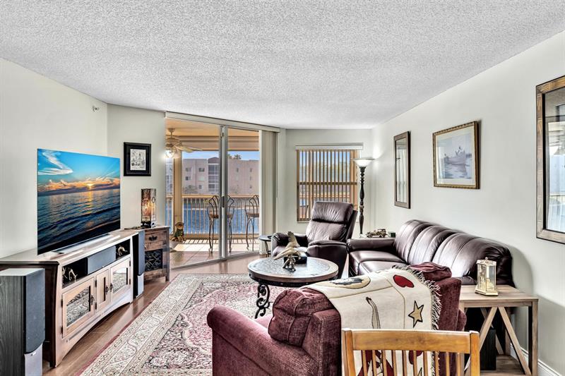 Image 23 of 68 For 7767 Granville Dr  310