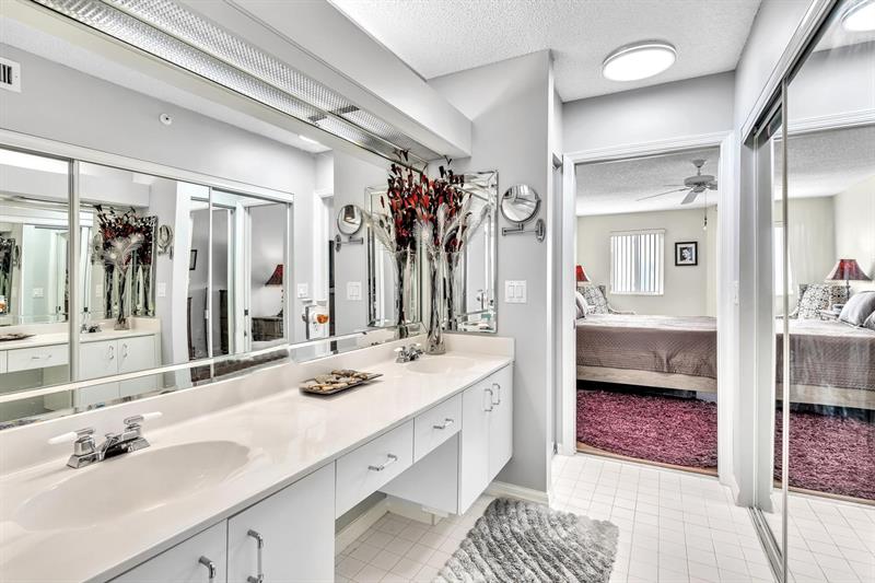 Image 30 of 68 For 7767 Granville Dr  310