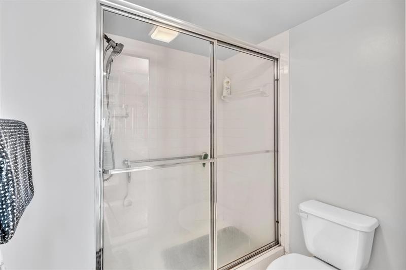 Image 31 of 68 For 7767 Granville Dr  310