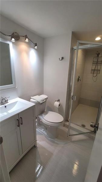Image 4 of 19 For 9273 8th St  109