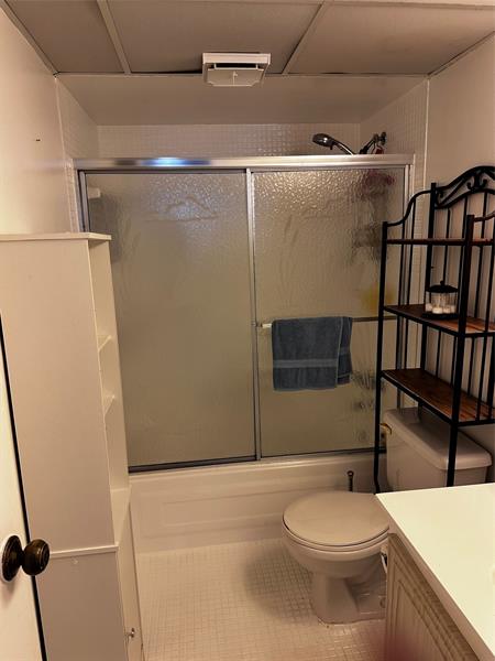 Image 5 of 25 For 2831 Somerset Dr  118