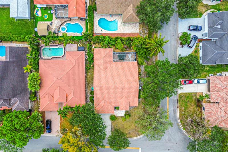 Image 8 of 45 For 5374 57th Ave