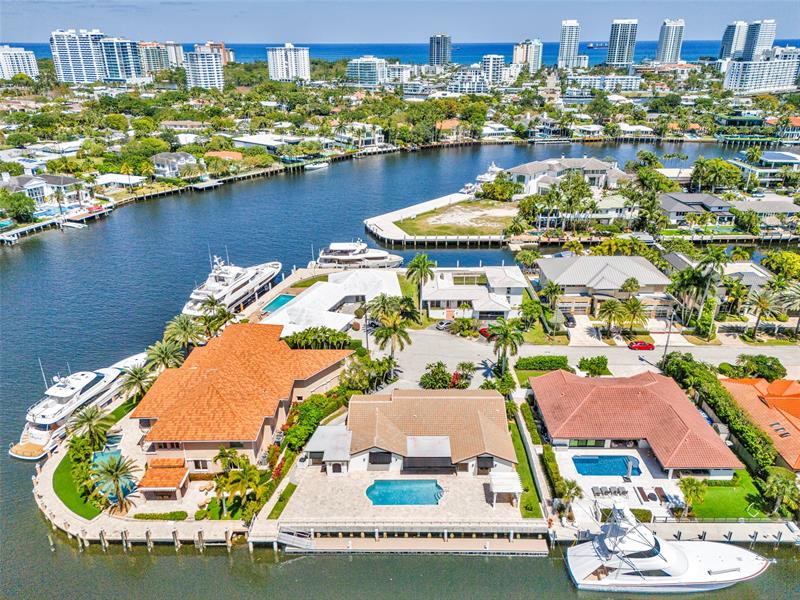 Image 3 of 77 For 633 4th Key Dr