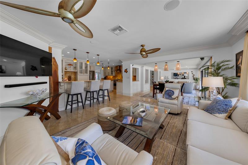Image 47 of 77 For 633 4th Key Dr
