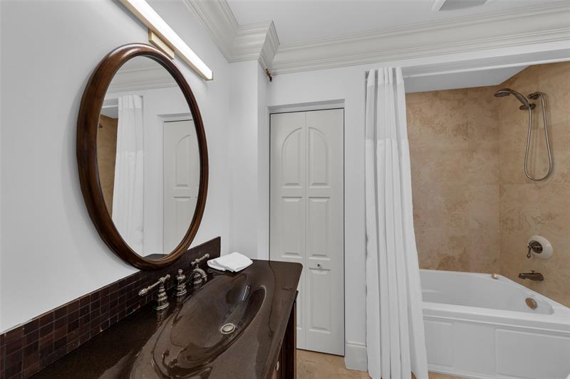 Image 73 of 77 For 633 4th Key Dr