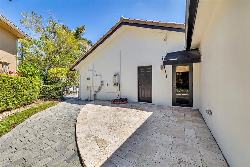 Image 77 of 77 For 633 4th Key Dr