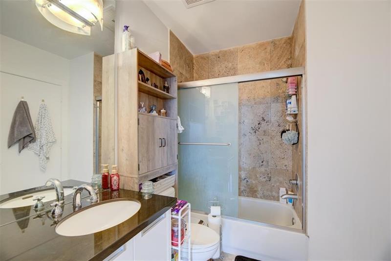 Image 25 of 46 For 7901 Hispanola Ave  2006