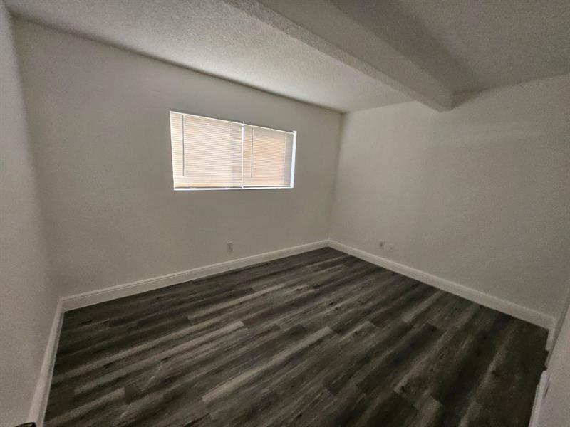 Image 14 of 26 For 1065 Flagler Ave  706