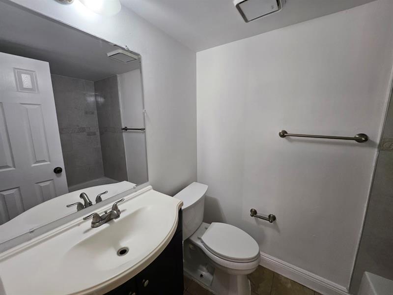 Image 21 of 26 For 1065 Flagler Ave  706