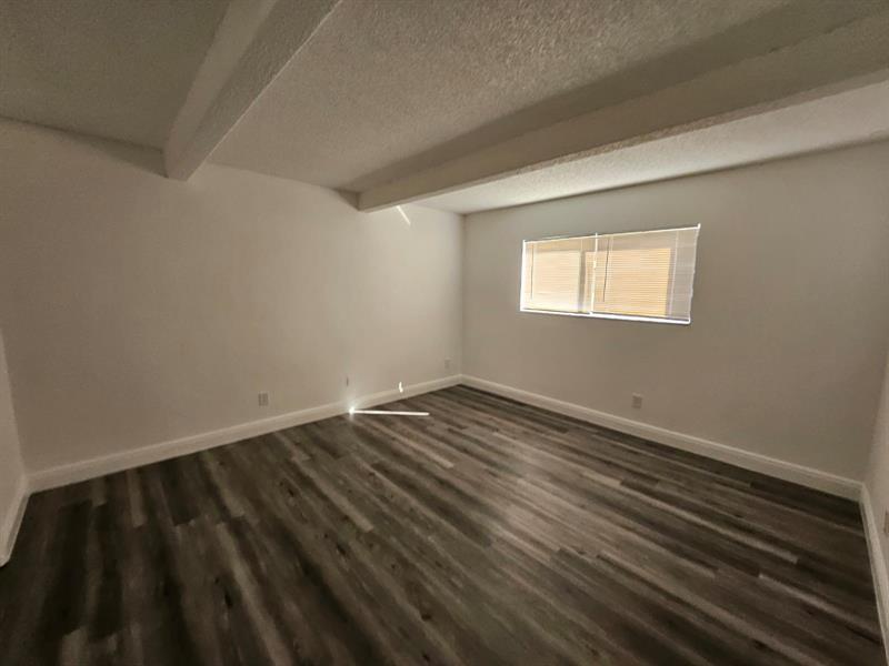 Image 22 of 26 For 1065 Flagler Ave  706