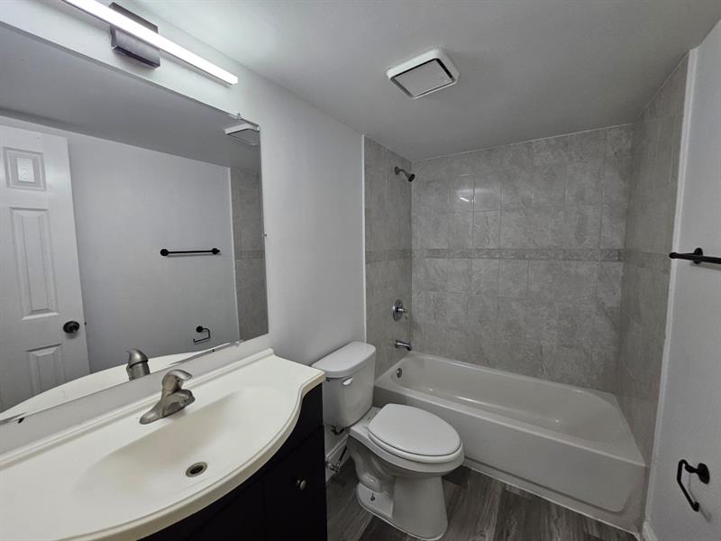 Image 24 of 26 For 1065 Flagler Ave  706