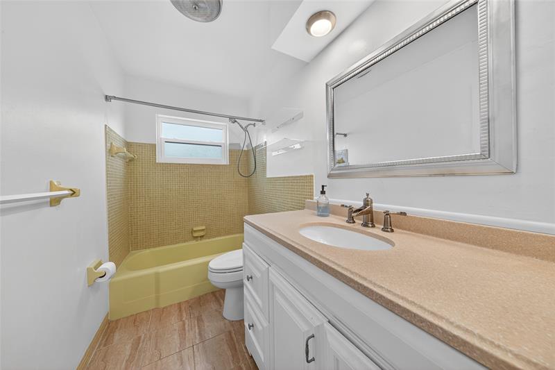 Image 31 of 39 For 3440 20 Ave  