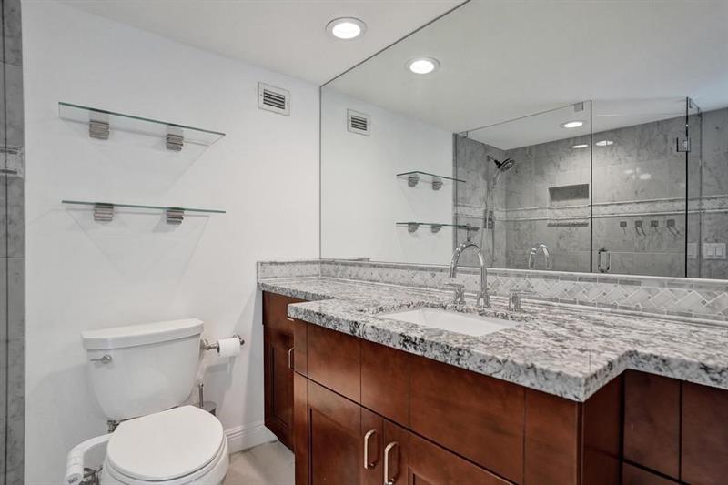 Image 25 of 48 For 2800 Sunrise Blvd  8b