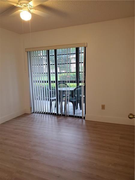 Image 14 of 25 For 10875 Clairmont Cir  111