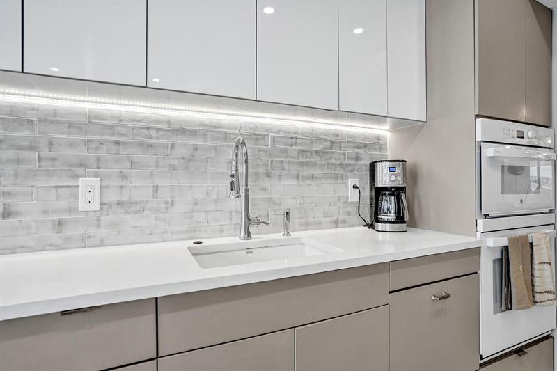 Image 15 of 31 For 3410 Galt Ocean Dr  1205n