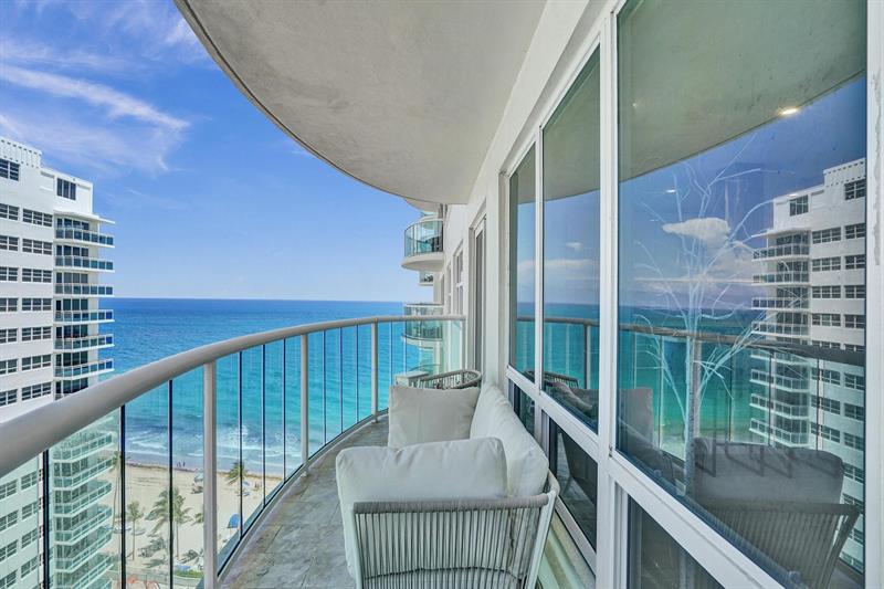 Image 18 of 31 For 3410 Galt Ocean Dr  1205n
