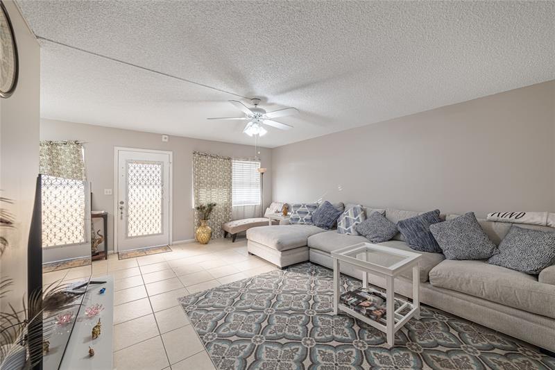 Details for 1902 Bermuda Cir  L4, Coconut Creek, FL 33066