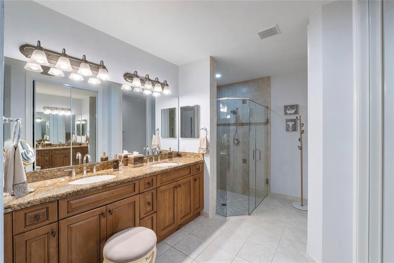Image 17 of 30 For 7641 Old Thyme Ct  6a