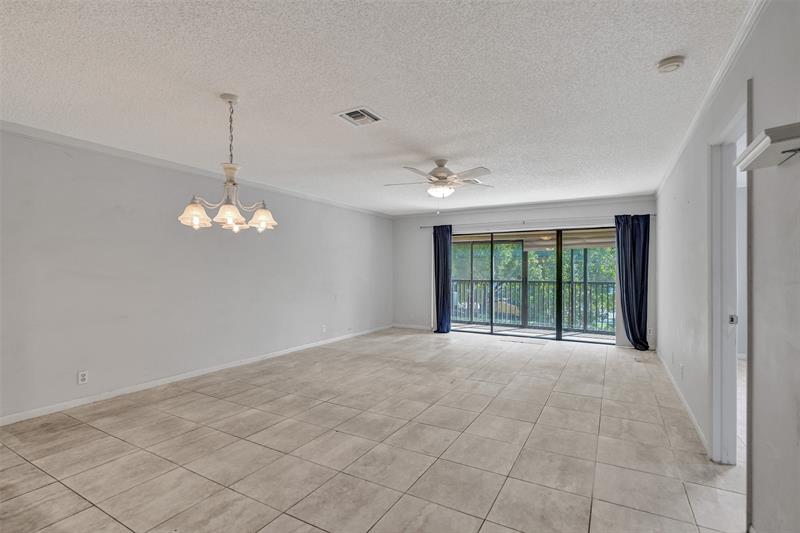 Image 14 of 29 For 180 7th St  208