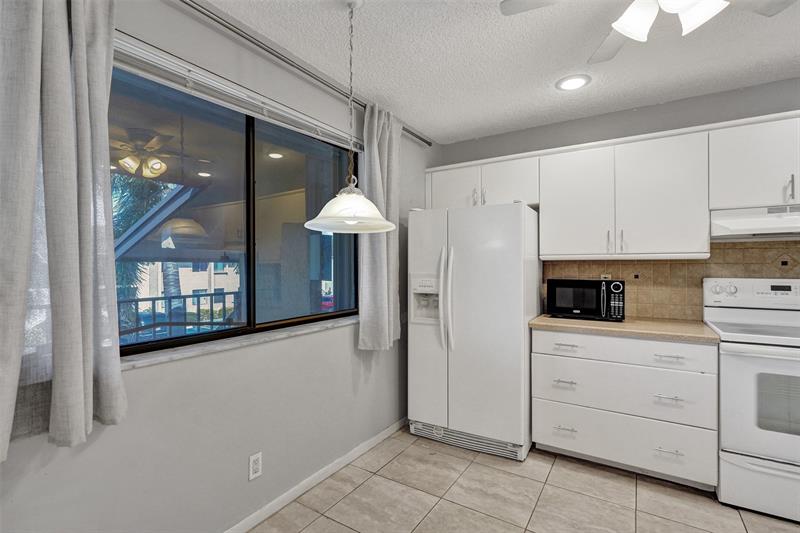 Image 6 of 29 For 180 7th St  208