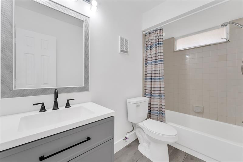 Image 40 of 55 For 930 99th Ave