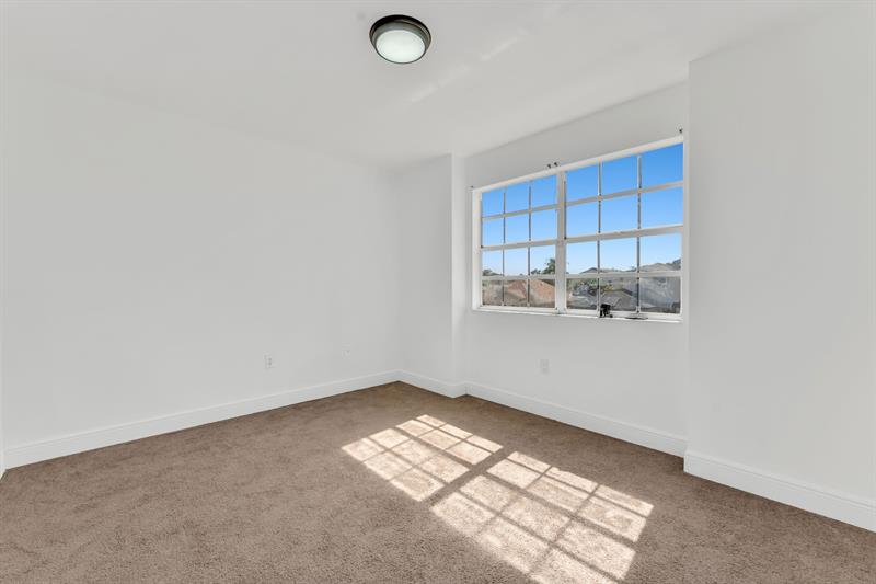 Image 41 of 55 For 930 99th Ave