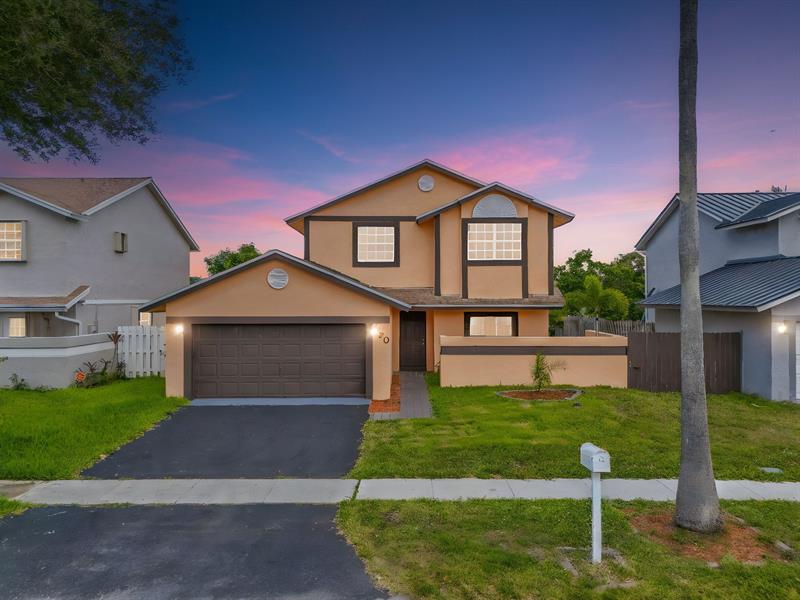Image 5 of 55 For 930 99th Ave