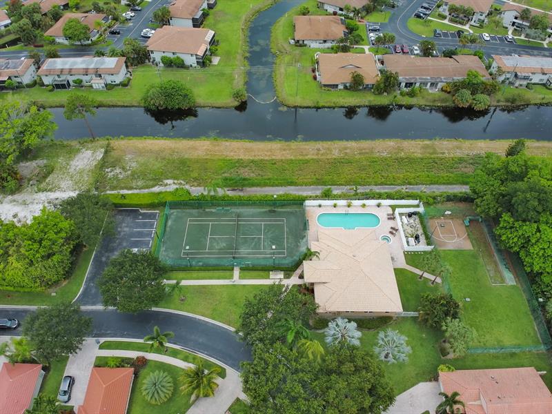 Image 35 of 38 For 5445 Grande Palm Cir