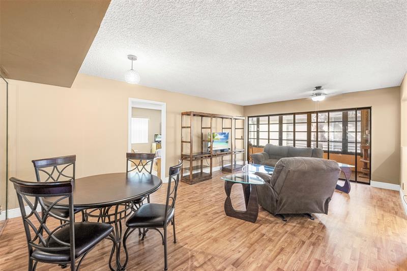 Image 4 of 10 For 94 Capri B  B