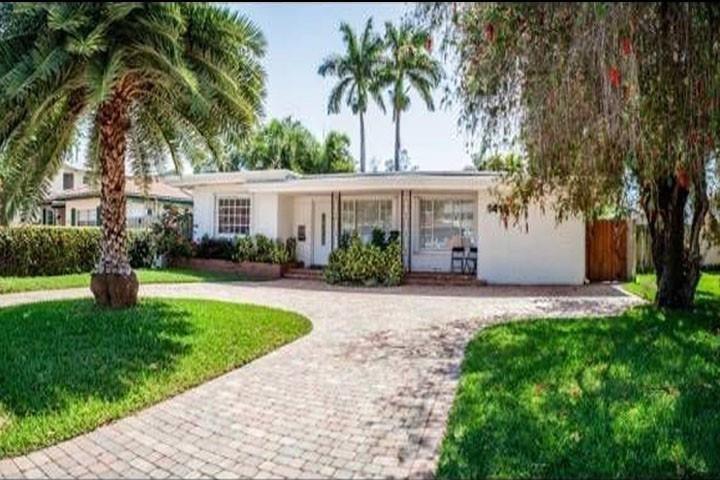 Details for 1418 Grant St, Hollywood, FL 33020