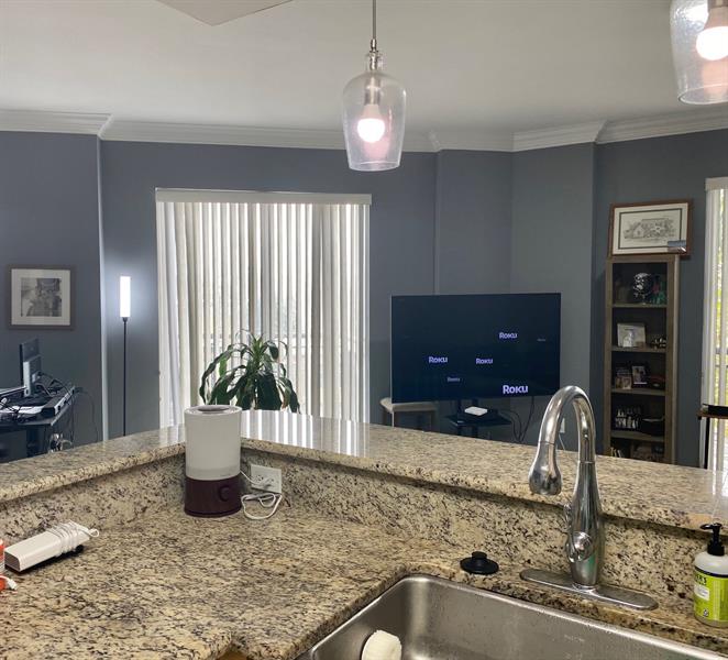 Image 14 of 52 For 2631 14th Ave  309