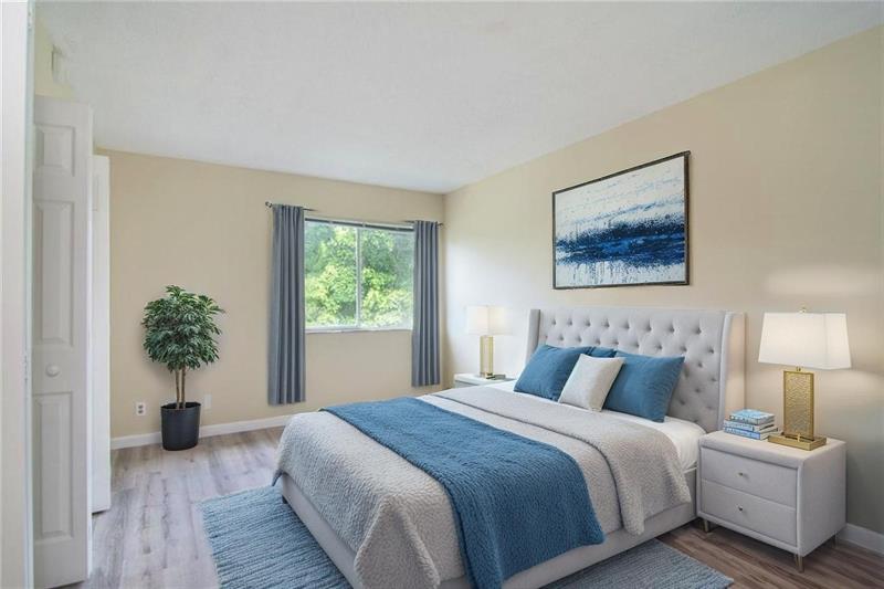 Image 13 of 26 For 10701 Cleary Blvd  306
