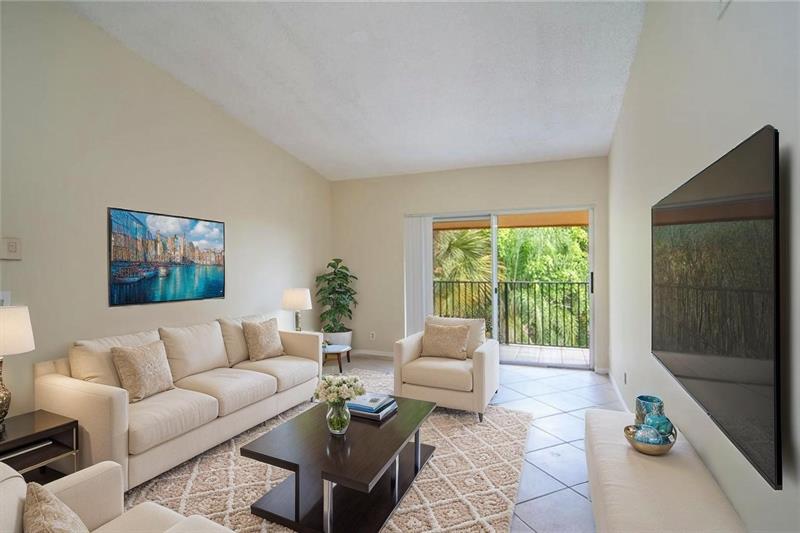Image 3 of 26 For 10701 Cleary Blvd  306