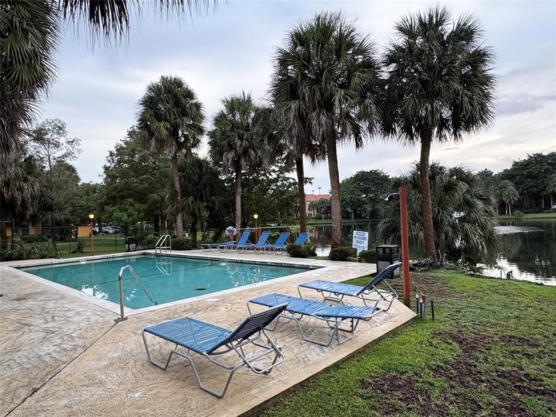 Image 41 of 43 For 10701 Cleary Blvd  306
