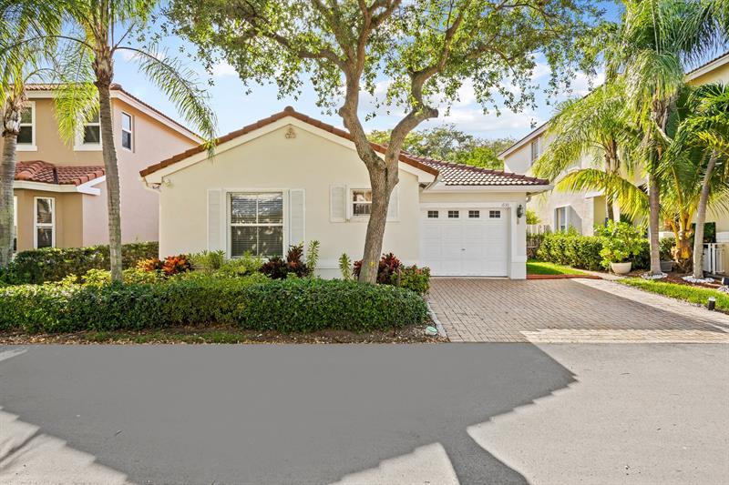 Details for 1630 Sweetbay Way, Hollywood, FL 33019