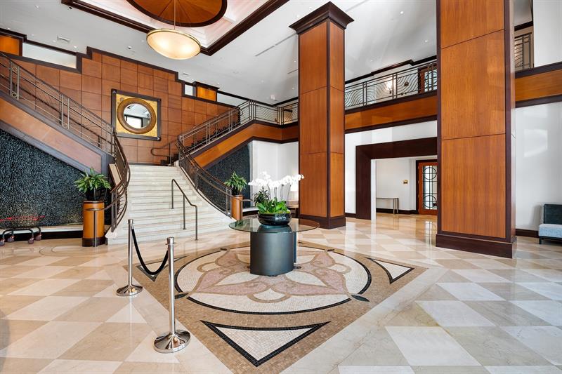 Image 25 of 52 For 600 Las Olas Blvd  1207s