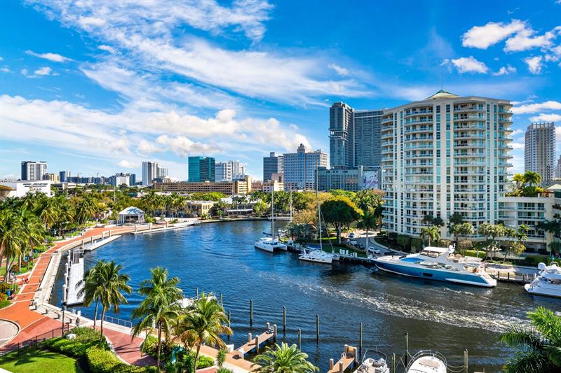 Image 31 of 52 For 600 Las Olas Blvd  1207s